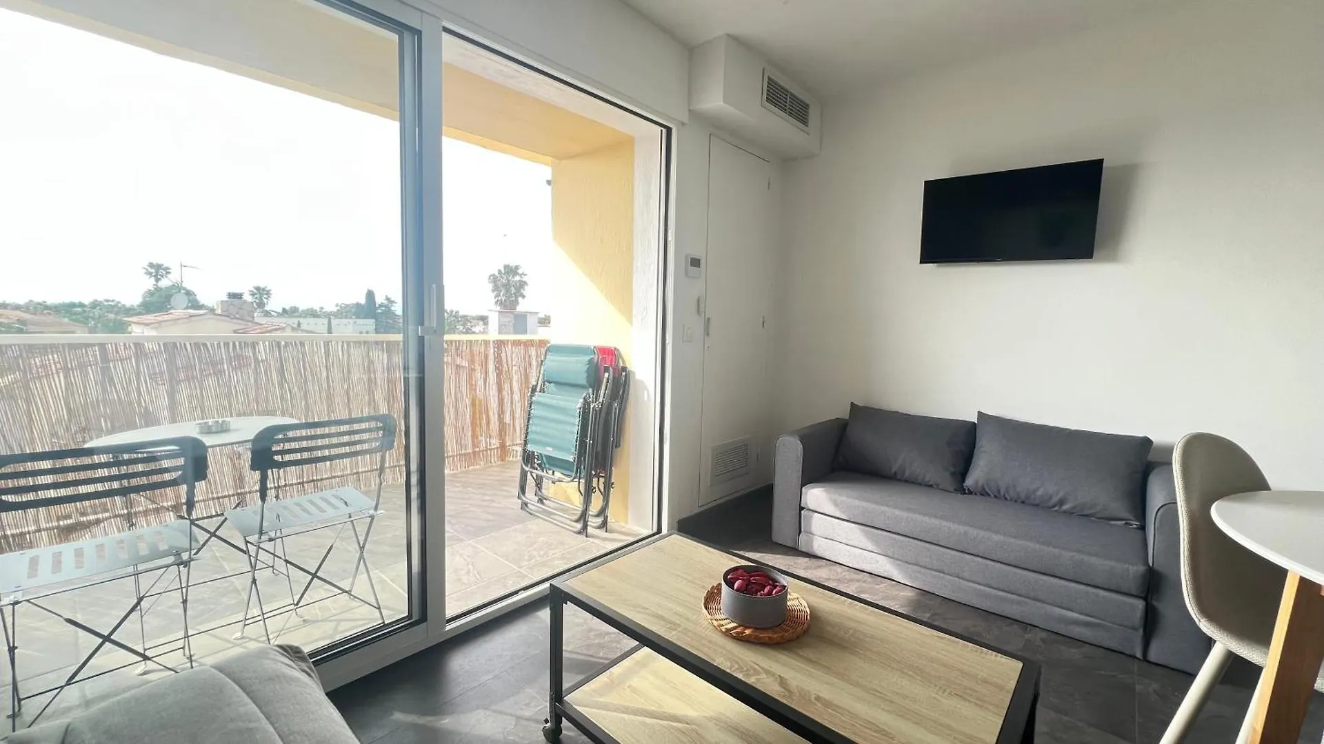 Estudio Encantador Empuriabrava Daire