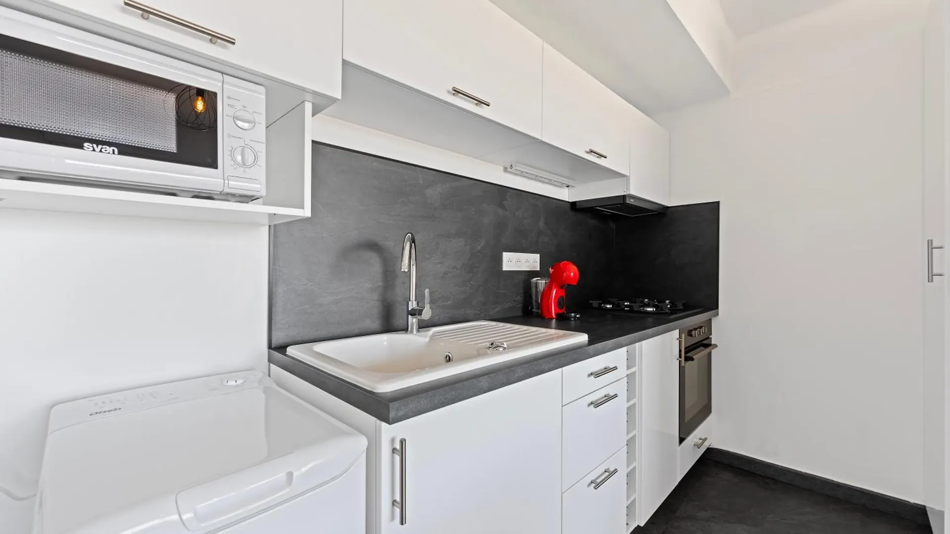 Estudio Encantador Empuriabrava